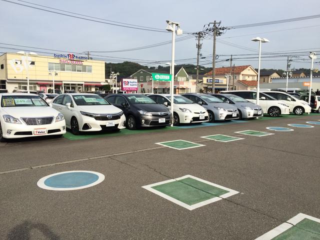 (株)石川トヨペットカローラ カローラ金沢元町店中古車(4枚目)