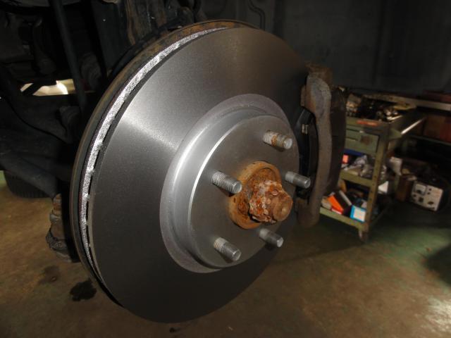 エクストレイル　NT31　走行時に異音・振動発生　不調修理のご依頼です。NT31　 車検　整備もお任せ下さい！車検の質もバッチリです！