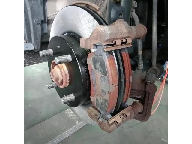 ムーヴ　車検　代車無料　引取納車　小松市　加賀市　能美市　土曜日営業　ドライブシャフトブーツ交換　ブレーキパット交換　ディスクローター交換　ブレーキシュー交換　ブレーキキャリパーOH　下廻り防錆塗装　マフラーコート