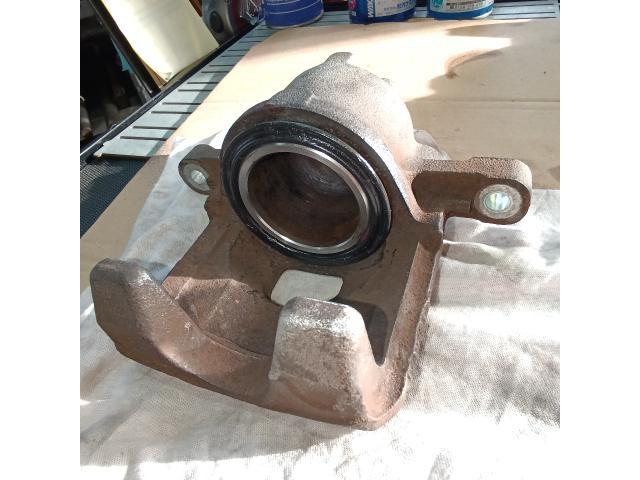 ムーヴ　車検　代車無料　引取納車　小松市　加賀市　能美市　土曜日営業　ドライブシャフトブーツ交換　ブレーキパット交換　ディスクローター交換　ブレーキシュー交換　ブレーキキャリパーOH　下廻り防錆塗装　マフラーコート