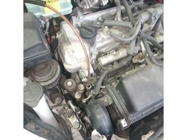 アクア　ハイブリッド車用(オイル交換)　エンジンオイル交換　右テールランプ球交換　待ち作業　小松市　加賀市　能美市　土曜日営業