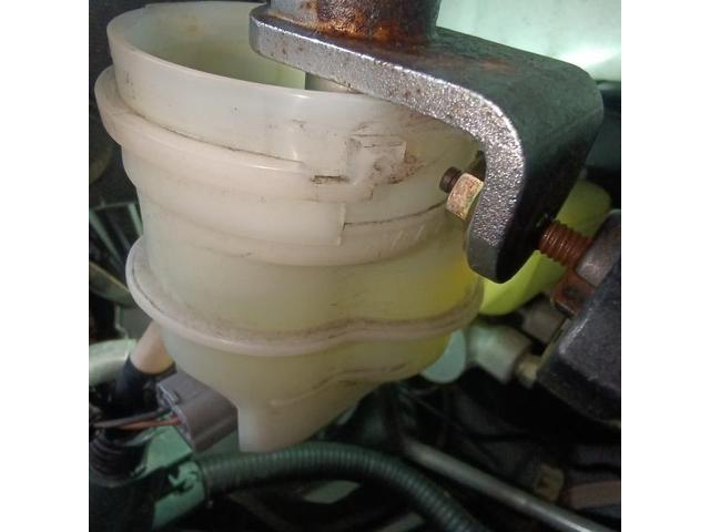 ホンダＮ－ＷＧＮカスタム車検エンジンオイル交換オイルエレメント交換レーキオイル交換フロントブレーキパット交換フロントブレーキキャリパーOHキャリパーピストン交換ブレーキパット交換ブレーキオイル交換エアコンフィルター交換発煙筒交換