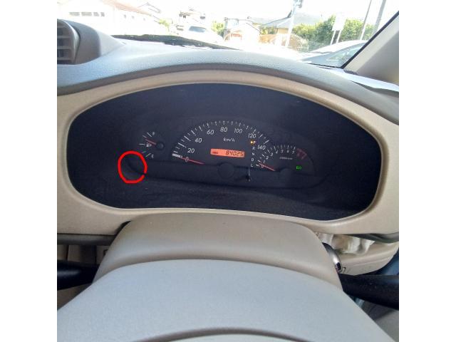 スバル　Ｒ２　車検　ブレーキオイル交換　エンジンオイル交換　オイルエレメント交換　発煙筒交換　ワイパーゴム交換　バッテリー交換　ヘッドライトクリーニング　シートベルトインジケーターランプ不灯　代車無料　小松市　加賀市　能美市　土曜日営業