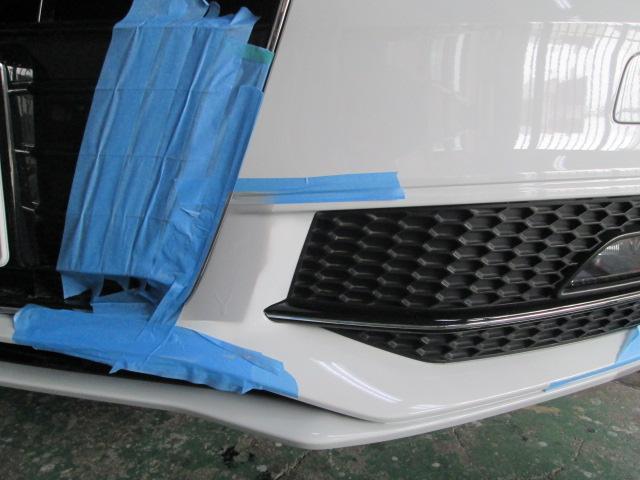 福井市　アウディ　鈑金塗装