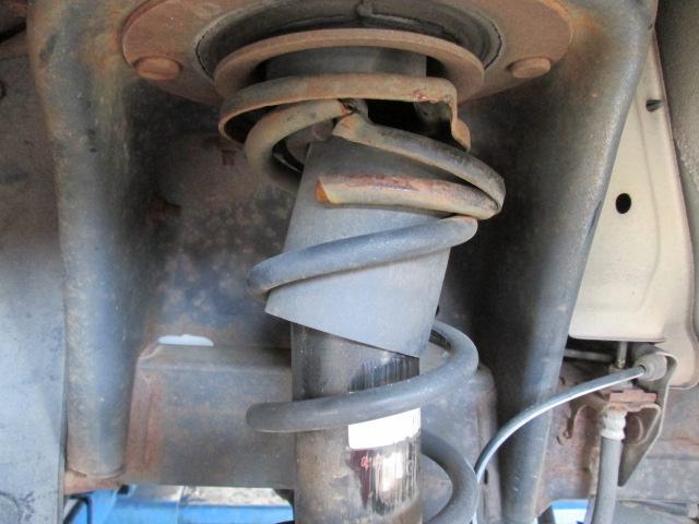 福井市 スバル サンバーバン フロントショックスプリング 交換 修理