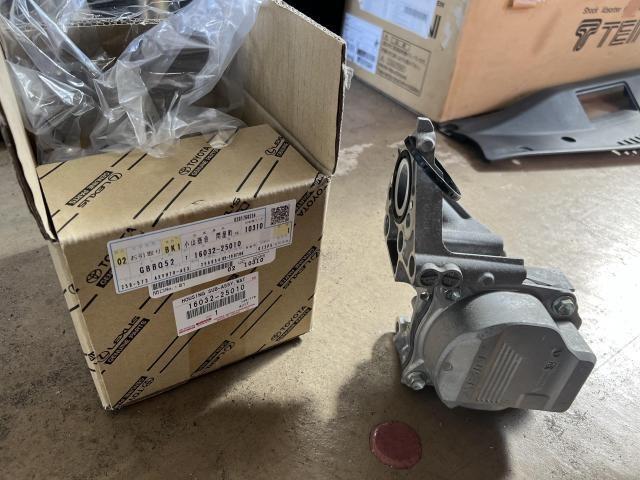 トヨタ カムリ AXVH70 エンジン 電動 ウォーターポンプ 交換 トヨタ カムリ AXVH70 エンジン 電動 ウォーターポンプ 交換