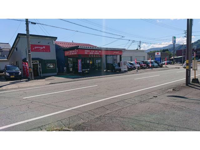 車両販売や車検・修理以外にもカー用品の販売取り付けも承っております！