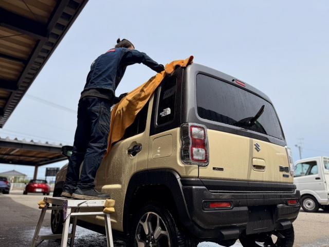 スズキ　ハスラー　手洗い洗車