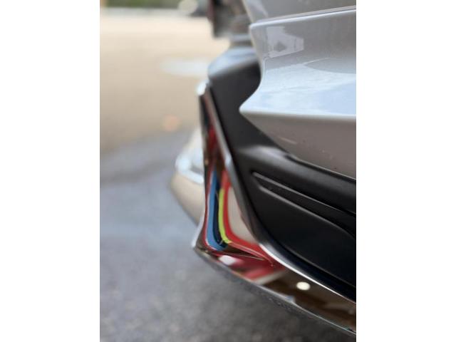 トヨタ　ハリアーハイブリッド　手洗い洗車