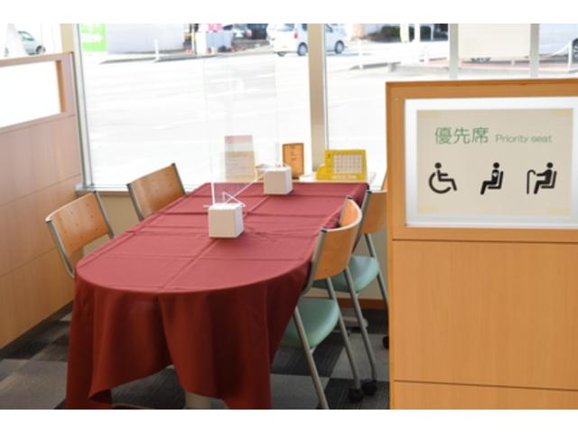 トヨタモビリティ富山 中古車Garage富山(旧富山トヨタ自動車)(3枚目)