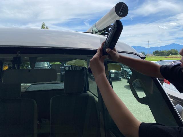 スズキ　エブリイ　ガラスリペア
富山県　富山市　高岡市　射水市　立山町　滑川市　魚津市　上市町

【富山市で輸入車・国産車の修理・メンテナンス・カスタムならオートアスリート】