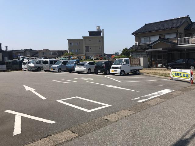 (株)杉原自動車整備工業所 新車市場 入善店(3枚目)