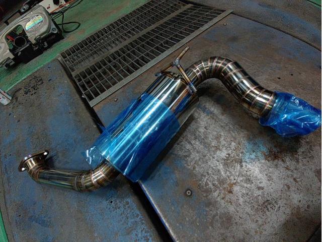カイエン　ワンオフマフラー作成
