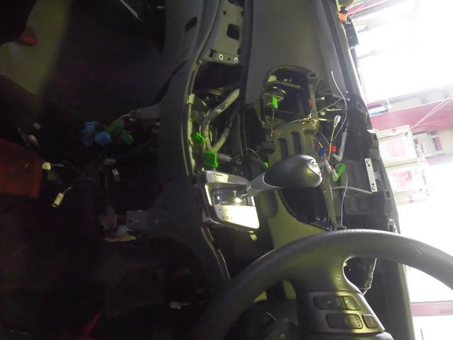 RB1 オデッセイ　インターナビ　メーカーオプションナビ　社外オーディオ交換　新潟　五泉市　カーズ