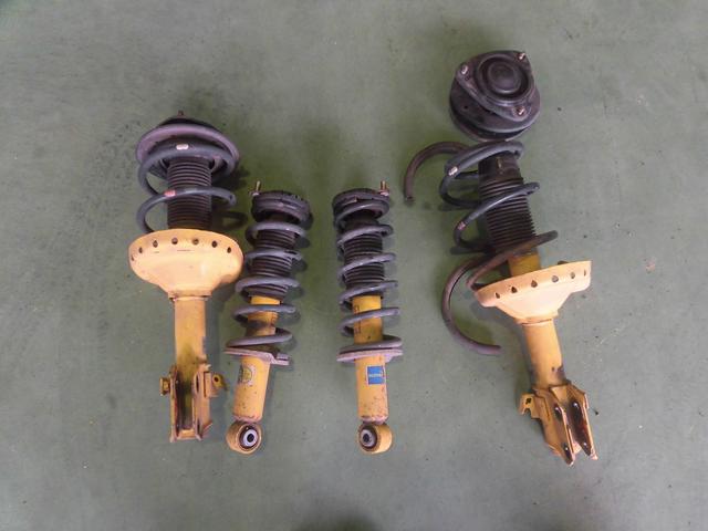 BP5　レガシィ　段差時ガコガコ　ショック交換　新潟　五泉市　カーズ