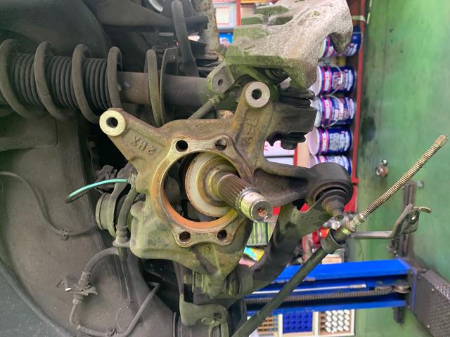 GP7 インプレッサ 後方よりゴー音 リヤアクスルハブベアリング交換 車検整備 甲信越 新潟県 五泉市 カーズ新潟