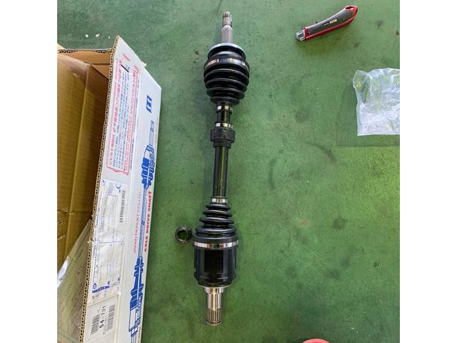 ANH20W　アルファード　４０キロ以上での走行時ゴトゴト音、振動　左ドライブシャフト交換　甲信越　新潟県　五泉市　カーズ新潟