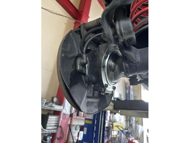 ジムニー　ＪＢ23Ｗ　高速走行時ハンドルが振動する　フロントナックルオーバーホール　ジャダーストップキット　甲信越　新潟県　新潟市　秋葉区　新津　田上町　加茂市　阿賀野市　阿賀町　五泉　カーズ新潟