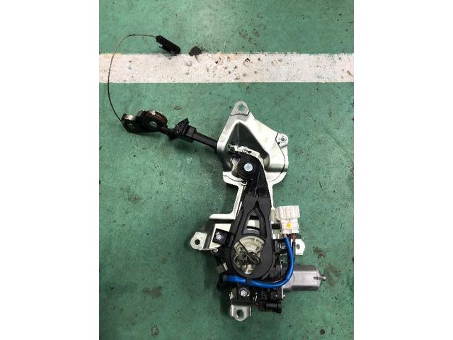 ホンダ N-BOX JF1 スライドドアワイヤー切れ 交換 新潟 南魚沼市 ホンダ N-BOX JF1 スライドドアワイヤー切れ 交換 新潟 南魚沼市