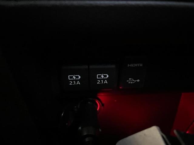 【ｵｲﾙ交換/用品取付】ﾄﾖﾀ ｳﾞｫｸｼｰ ZS煌Ⅲ ZRR85 ｴﾝｼﾞﾝｵｲﾙ 交換 USB/HDMI入力端子 取り付け VOXY 取付 国産車 輸入車 外車 車検 整備 修理 取付 長野県 伊那市