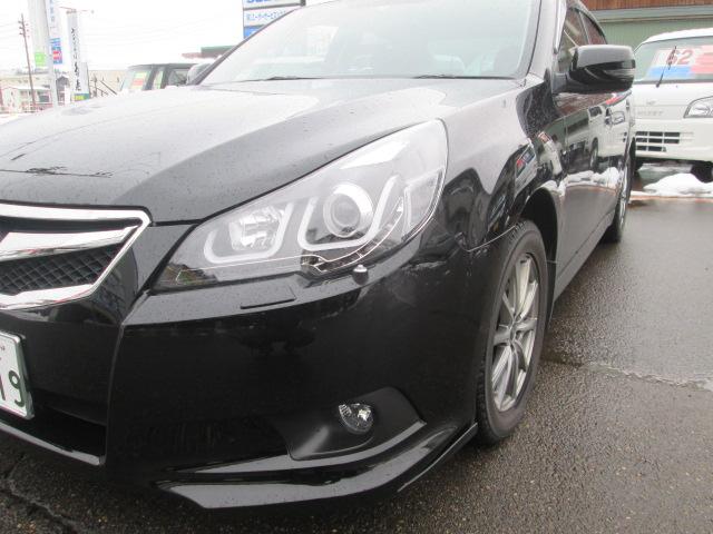 スバル　レガシーB4　ヘッドランプ交換