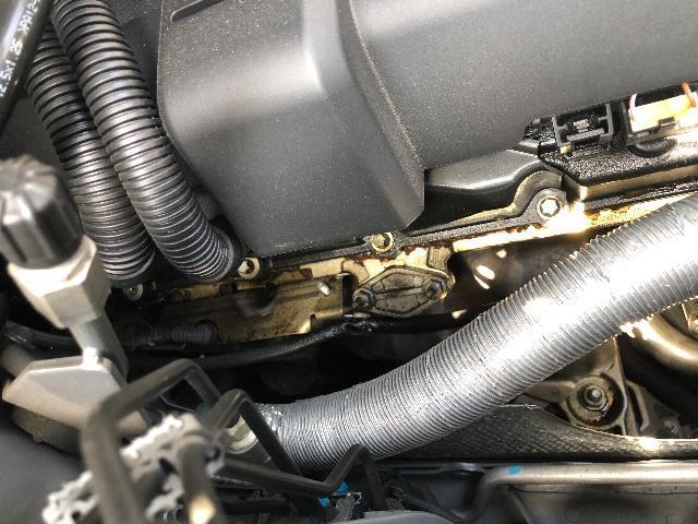 BMW 5シリーズ E61 オイル漏れ  千曲市 上田市 長野市 歓迎