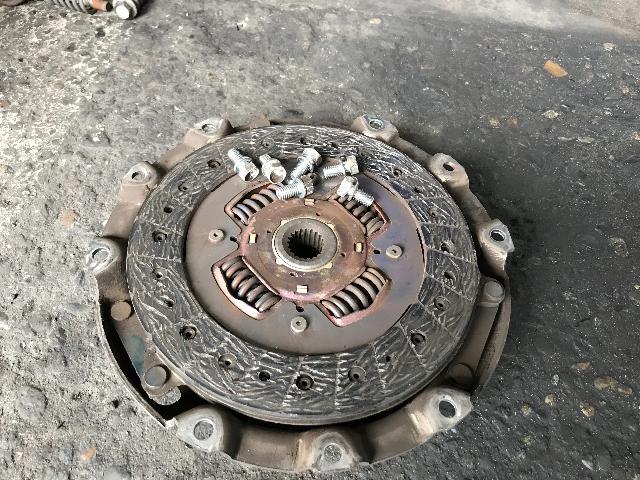 スイフト スポーツ ZC３１S   クラッチ切れない 
ギヤ入らない長野県 長野市 千曲市 上田市