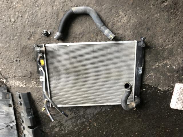 ハリアーラジエーター交換　
長野県千曲市　長野　上田