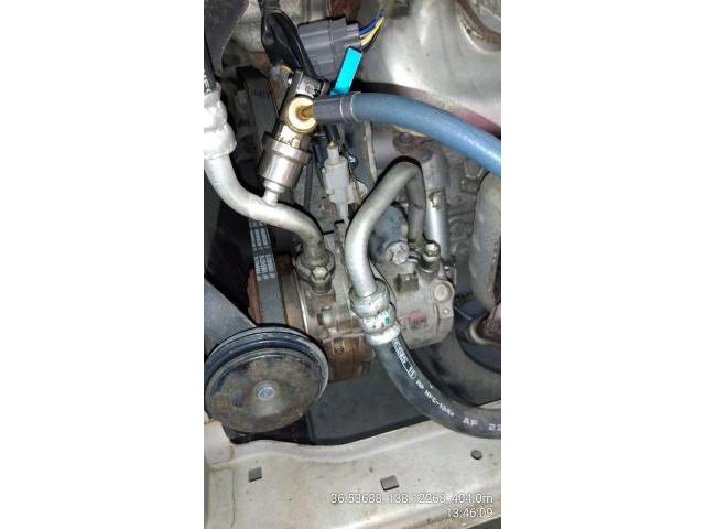 スズキ　ワゴンＲスティングレー　エアコン効かない　ブレーキ効き悪い