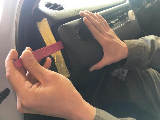 ヴェゼル (RU3)　TVキャンセラー取付　TVキット