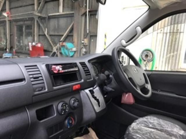 新車　ハイエ－ス　カスタム　板張り　ステレオ取り付け　新発田市　新潟県