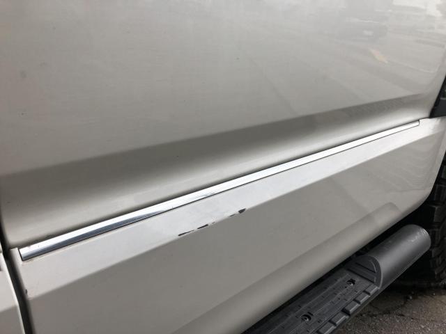 三菱　デリカD5 板金塗装 長野県佐久市　軽井沢　小諸市　東御市　上田市　北佐久郡　南佐久郡