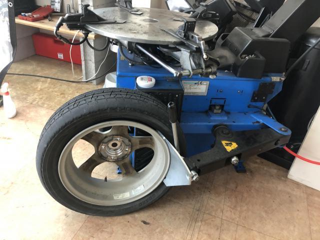 スズキ ハスラー スタッドレスタイヤ交換 タイヤ持ち込み　東京都府中市　国分寺市　国立市　小金井市　立川市　日野市