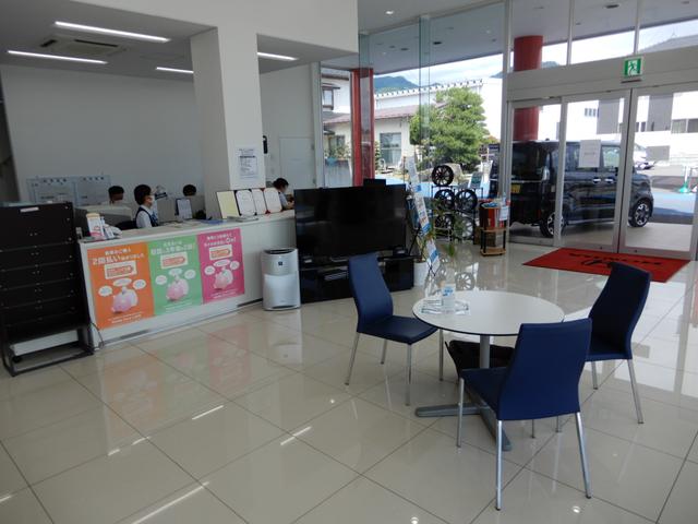 ホンダカーズしなの 中御所店(6枚目)