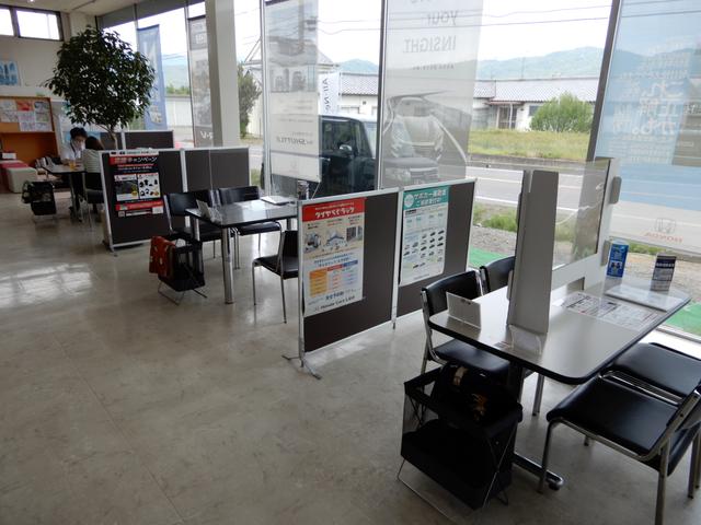 ホンダカーズしなの 塩田店(4枚目)
