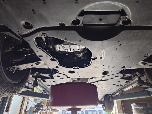 エンジンオイル交換 ハリアー MOTUL 松本市 塩尻市 岡谷市 安曇野市 朝日村 山形村