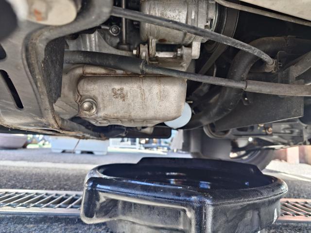 エンジンオイル交換 オイルエレメント交換 ミニキャブ CELESTE CARE 松本市 塩尻市 岡谷市 安曇野市 朝日村 山形村