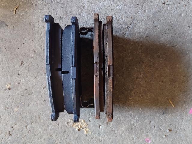 ブレーキパッド交換 エブリイ 松本市 塩尻市 岡谷市 安曇野市 朝日村 山形村 まつもと生活応援クーポン