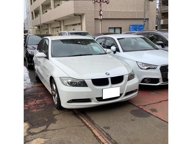 BMW　３２０ｉ　Ｅ９０　VA20　アンビエントライト取付け　新潟市中央区　パレスオート