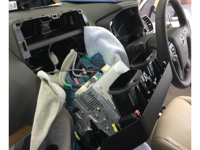 トヨタ ランドクルーザープラド TRJ150W ディスプレイ トヨタ ランドクルーザープラド TRJ150W ディスプレイ
