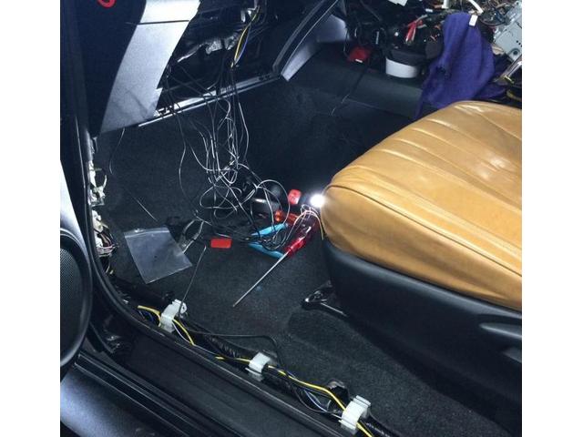 トヨタ　ハイラックス　ＧＵＮ１２５　デジタルインナーミラー取付　部品お持ち込み
パーツお持ち込み　新潟市中央区　パレスオート