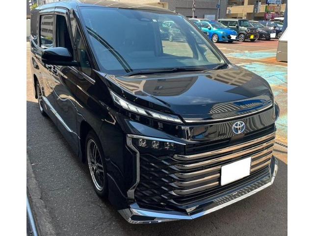 トヨタ　ヴォクシー　ＺＷＲ９０Ｗ　エンジンオイル交換　室内清掃　新潟市中央区　パレスオート