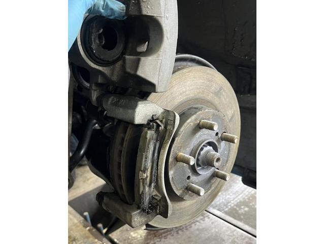 トヨタ　プリウス　ＺＶＷ３０　車検　新潟市中央区　パレスオート