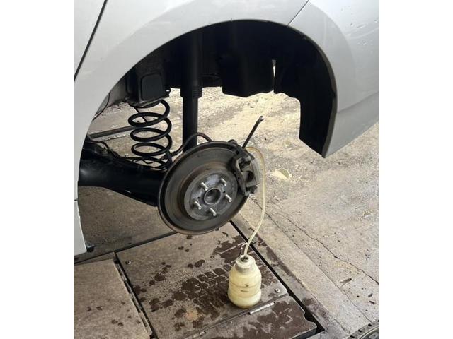 トヨタ　プリウス　ＺＶＷ３０　車検　新潟市中央区　パレスオート