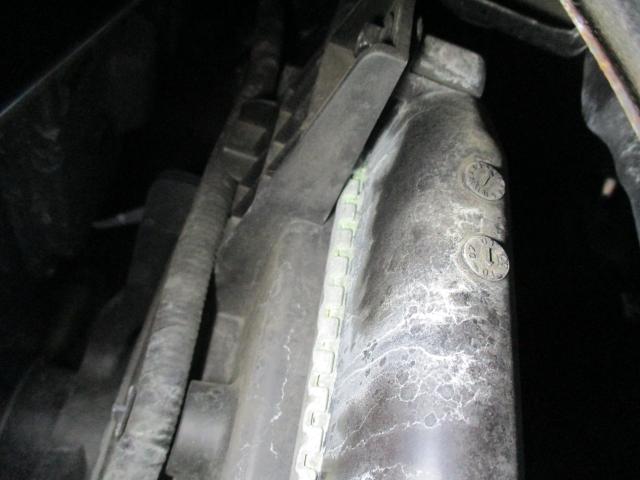 日産　C25　セレナ　クーラント漏れ修理　ラジエター交換　車検