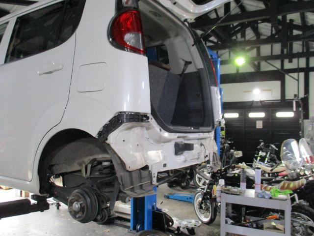 H24年式 日産モコ MG33S リアバンパー交換 傷凹み 修理 三条市|グーネットピット