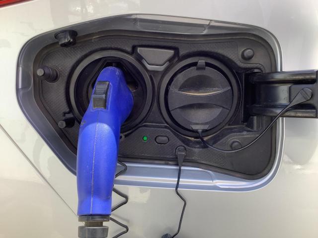 充電】プリウス PHV 電気充電|グーネットピット 充電】プリウス PHV 電気充電|グーネットピット
