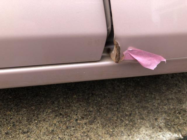 三菱　ｅＫワゴン　フロントバンパー　フロント右ドアパネル　リヤバンパーキズ・へこみ直し　上越市