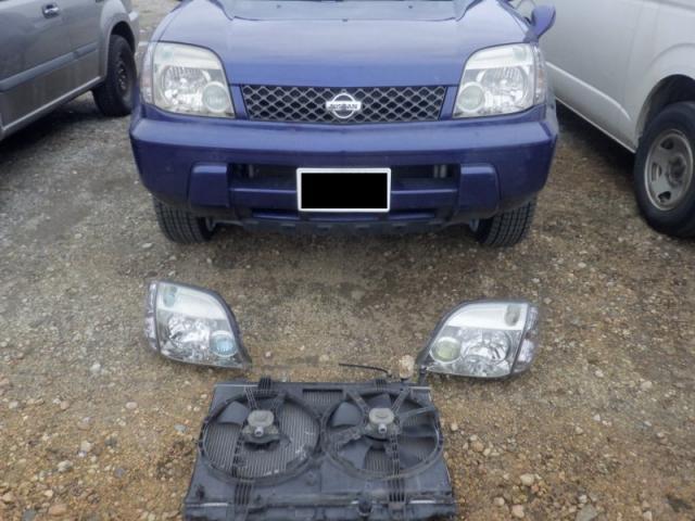 日産　エクストレイル　上越市　フロント事故　ヘッドライト他交換キズ・へこみ直し