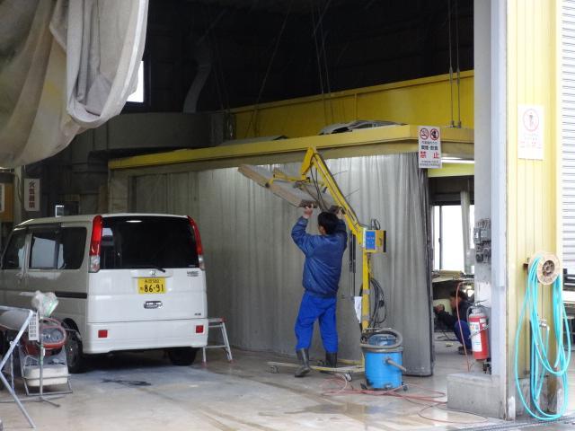 ホンダ　シャトル　トランク　サビキズ・へこみ直し　上越市カーコン工法